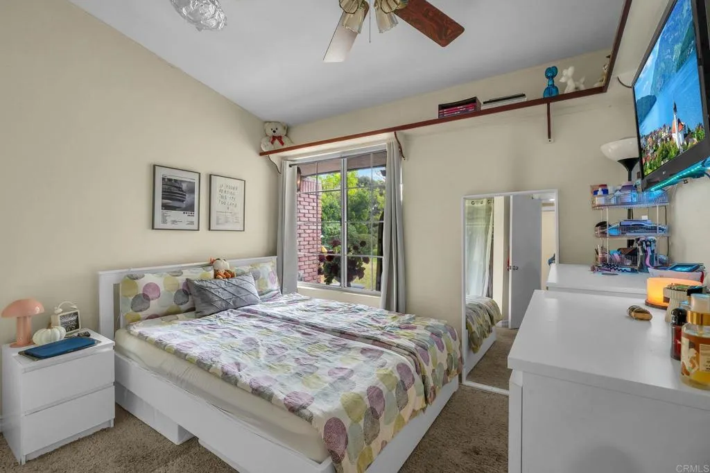 https://cdn.realtyfeed.com/cdn/127/306717516/aa271d3d13deb3edfe93a448a9339d76.webp