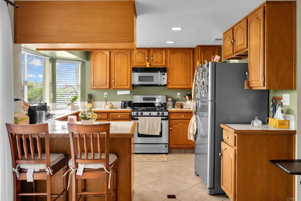 https://cdn.realtyfeed.com/cdn/127/306717516/b559a45ebed6644dbee4287cb703925c.webp
