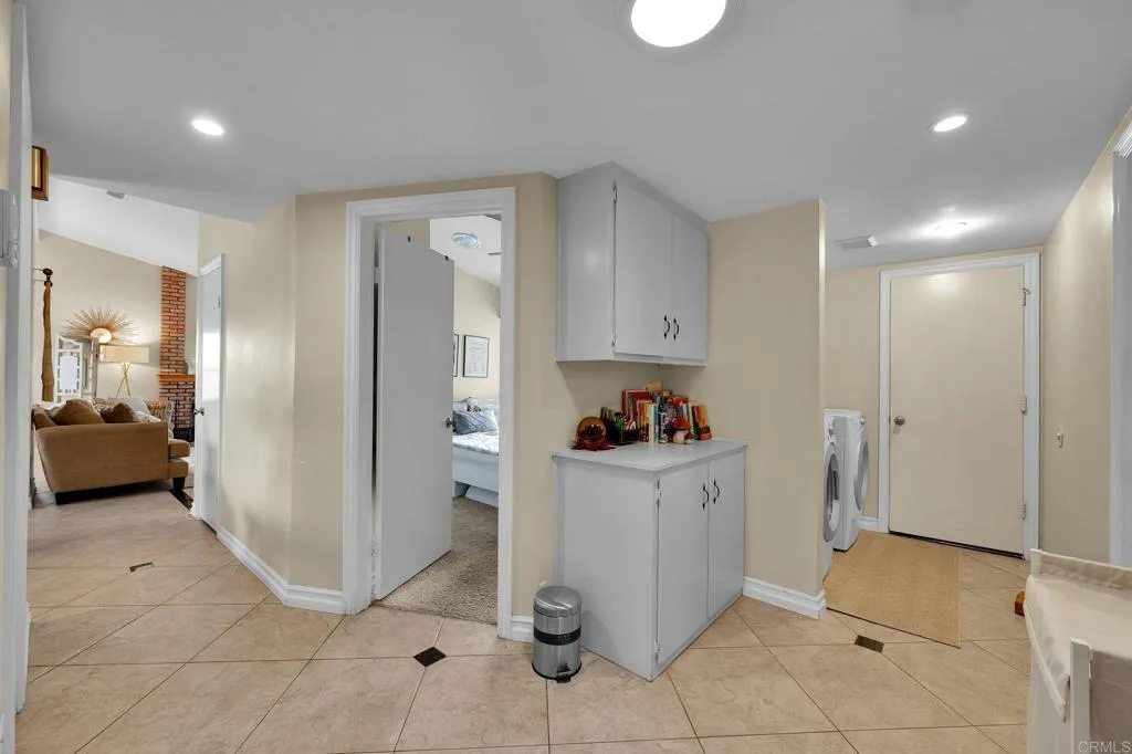 https://cdn.realtyfeed.com/cdn/127/306717516/cbc754470ebddf3fe1286400da7b2ea0.webp