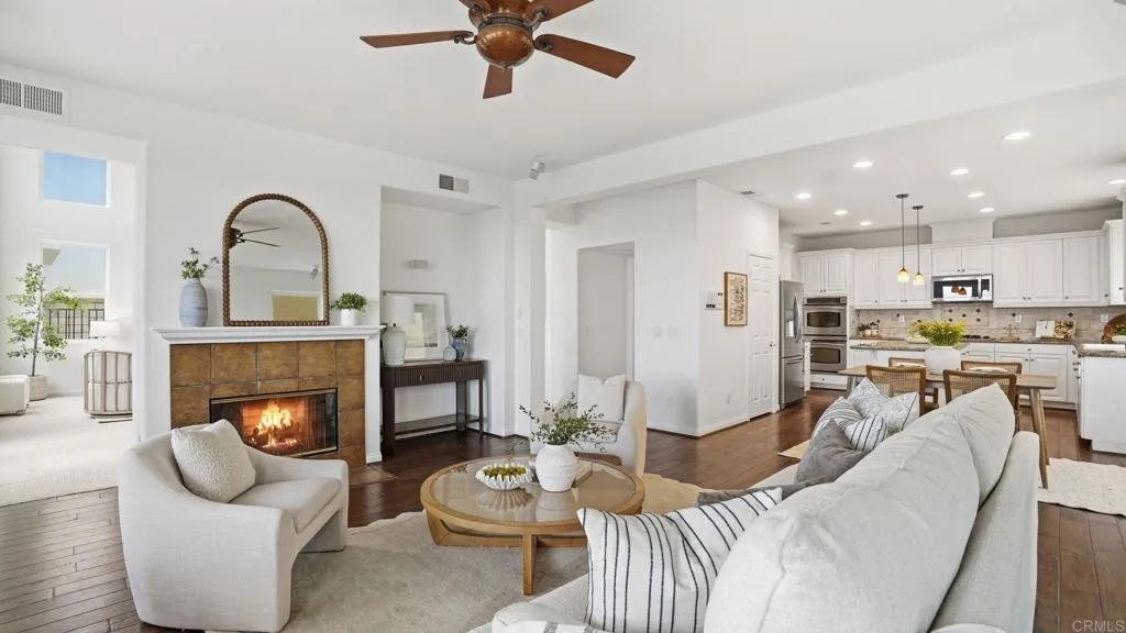 https://cdn.realtyfeed.com/cdn/127/306717544/4a11f272a229923686343f697834e836.webp