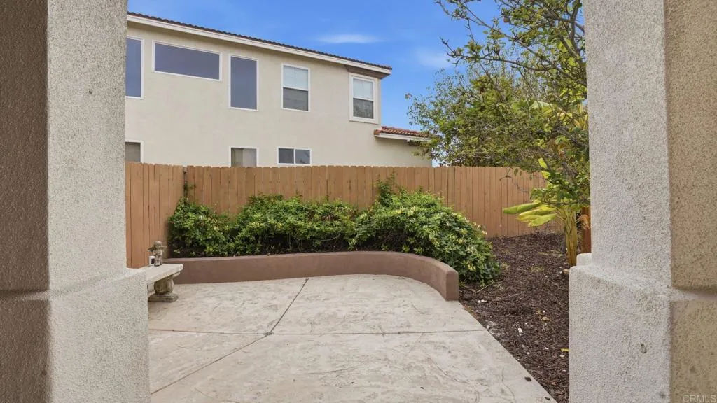 https://cdn.realtyfeed.com/cdn/127/306717544/78b10a03ba091e1fbd6f0fa20600d1b3.webp