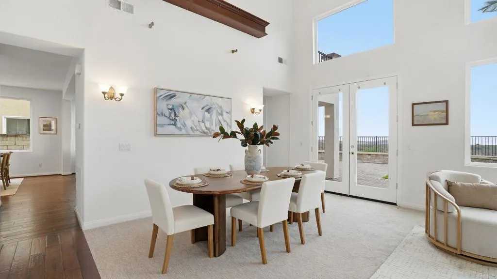 https://cdn.realtyfeed.com/cdn/127/306717544/9cc92425661c6eb5339060467d71d77c.webp