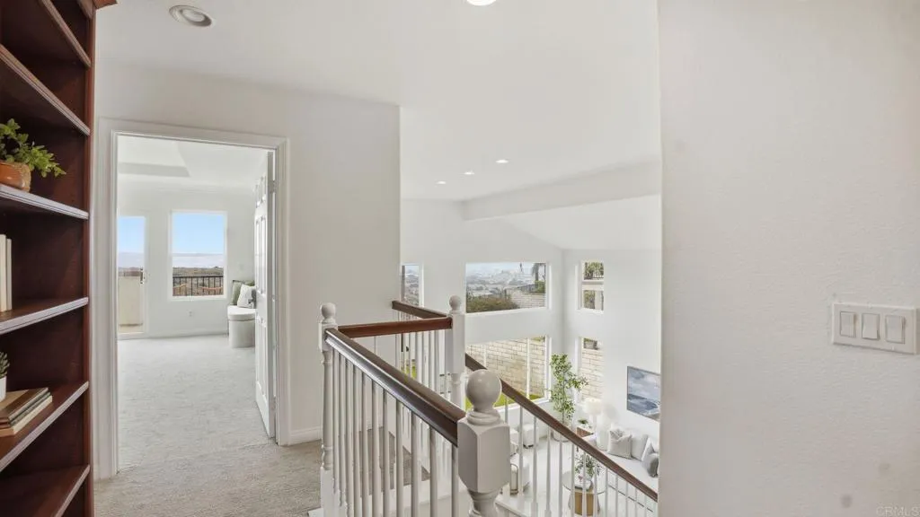 https://cdn.realtyfeed.com/cdn/127/306717544/b42745afd6a68bd402a9126cc14d4aec.webp