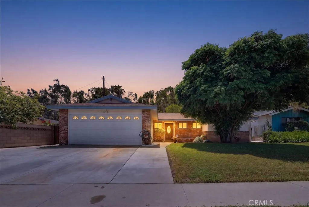 La Puente, CA 91744