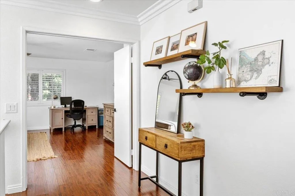 https://cdn.realtyfeed.com/cdn/127/306717572/f30ed4ffea17f47216b89b4f31ac24ff.webp