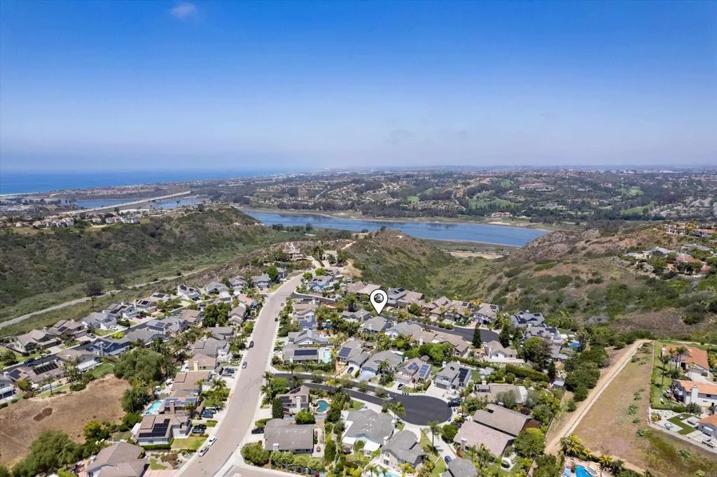 https://cdn.realtyfeed.com/cdn/127/306717581/4c4e5bba4f433d117f4e6470aa3bd02a.webp