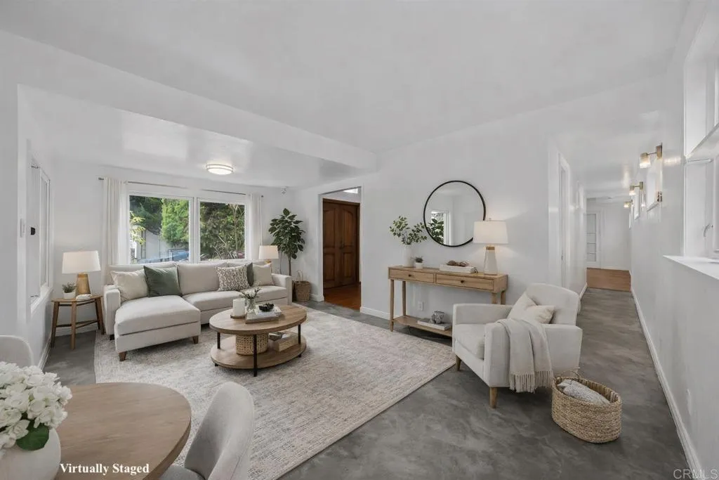 https://cdn.realtyfeed.com/cdn/127/306717686/2085f16aad52e6a6b3cb24257819c6d5.webp