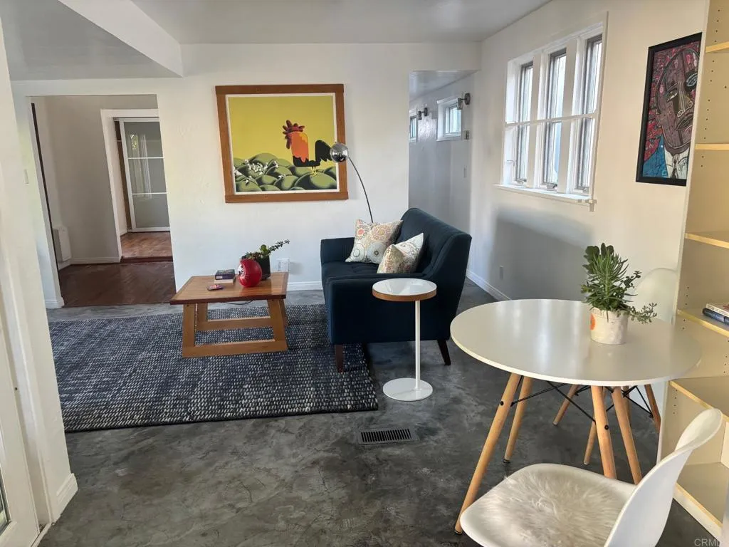 https://cdn.realtyfeed.com/cdn/127/306717686/7ac4237389df7d5aa696cea8e94daa64.webp