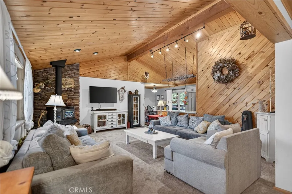 Pine Mountain Club, CA 93222