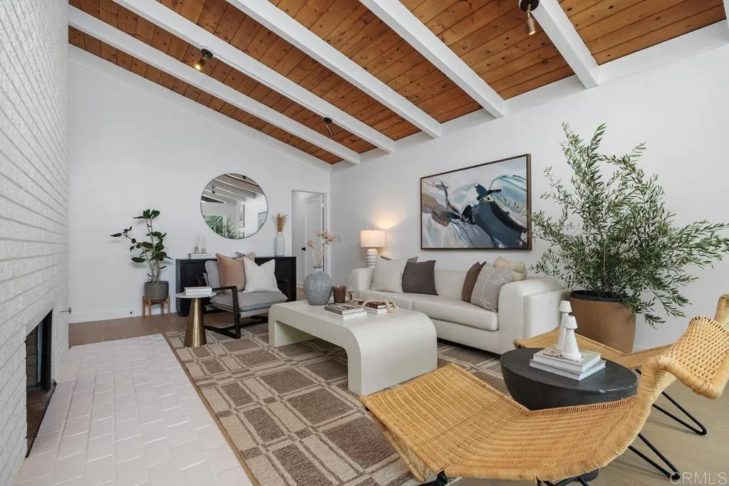 https://cdn.realtyfeed.com/cdn/127/306717699/1d6f11dded205ee85d58f769acdc0015.webp
