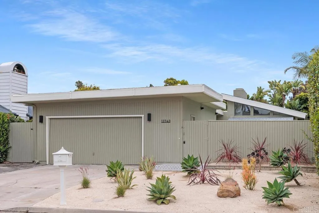 https://cdn.realtyfeed.com/cdn/127/306717699/3bfb090fdcd7b708a3cf38de9b6c3992.webp