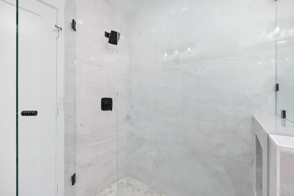 https://cdn.realtyfeed.com/cdn/127/306717699/5ba31018482a9fc02fd6955031bc9384.webp
