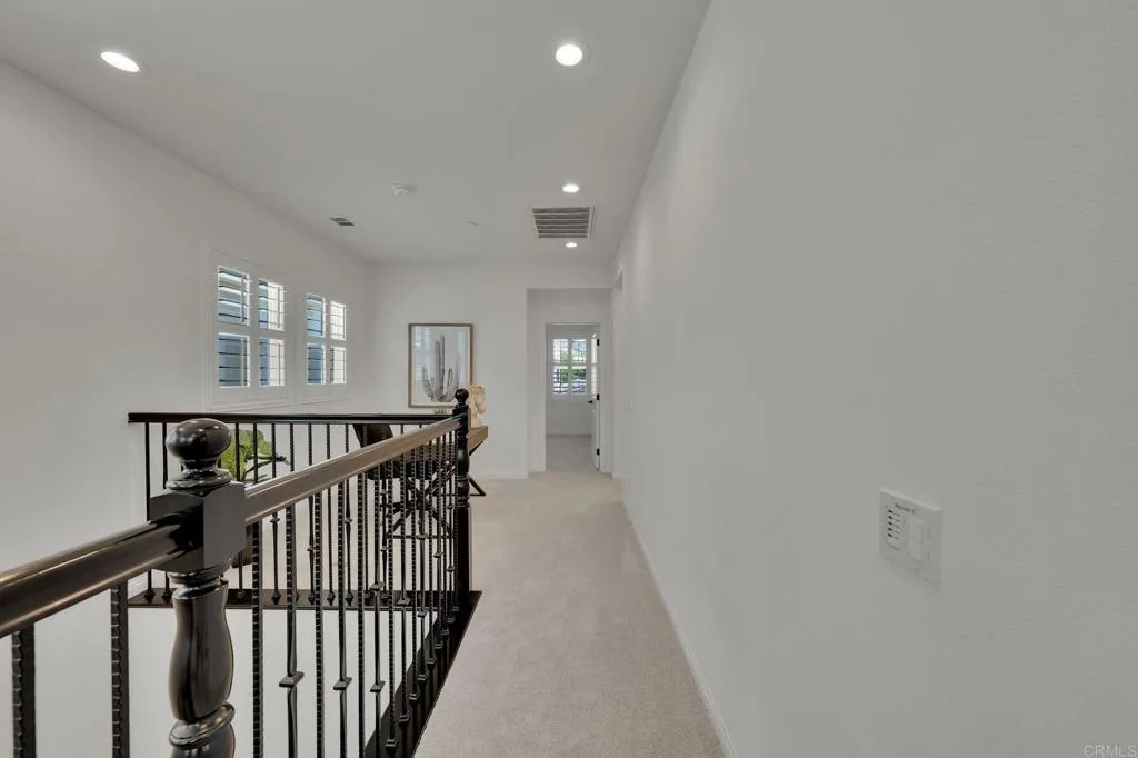 https://cdn.realtyfeed.com/cdn/127/306717709/b73fdf666566b8aa41a4f3d9c502d682.webp