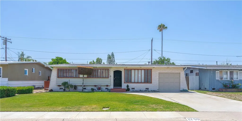 Anaheim, CA 92806