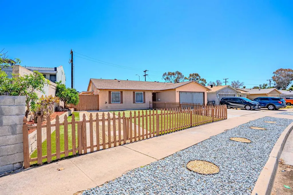 https://cdn.realtyfeed.com/cdn/127/306717775/69b015694b729ba70cf61438c120d53d.webp