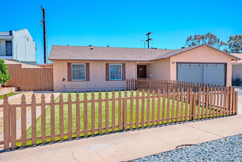 https://cdn.realtyfeed.com/cdn/127/306717775/bdc94f6b9733c98e991efe10768e082d.webp