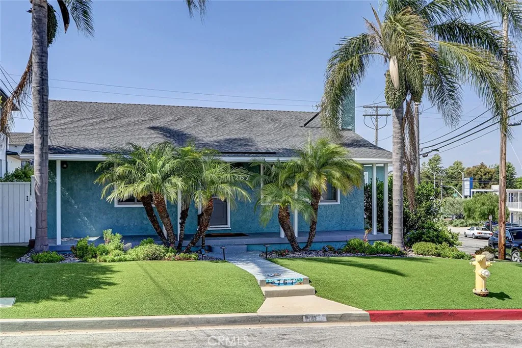 767 11th, Manhattan Beach, CA 90266 - Photo 5 of 29, Manhattan Beach, CA