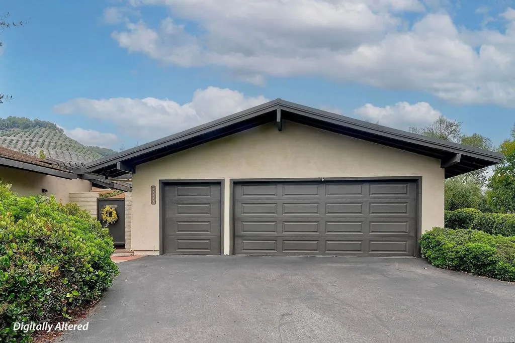 https://cdn.realtyfeed.com/cdn/127/306717849/120ec1854fd6f835b0da620923ffd037.webp