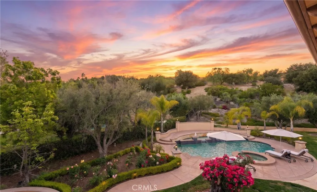 Calabasas, CA 91302
