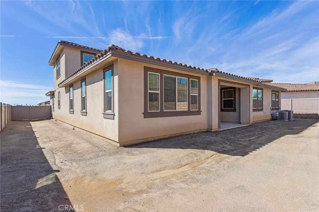 https://cdn.realtyfeed.com/cdn/127/306717867/86ba8a580ac4338f65d12b4c1a4ae1dc.webp