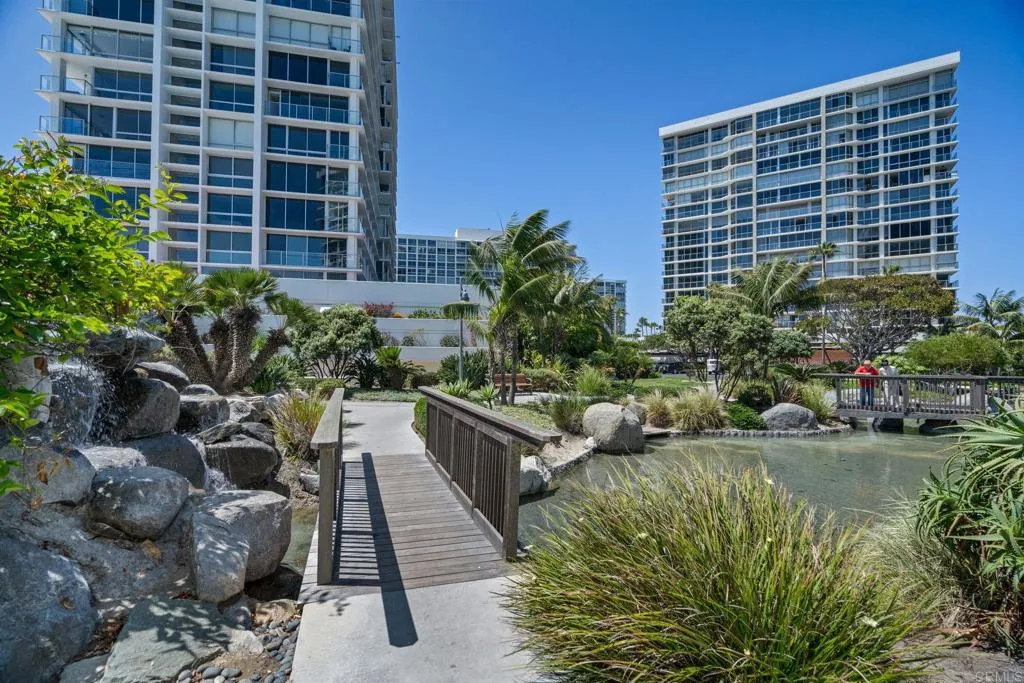 https://cdn.realtyfeed.com/cdn/127/306717894/19beaf3b0a2d1a9ba67a7920c3ebb9b4.webp