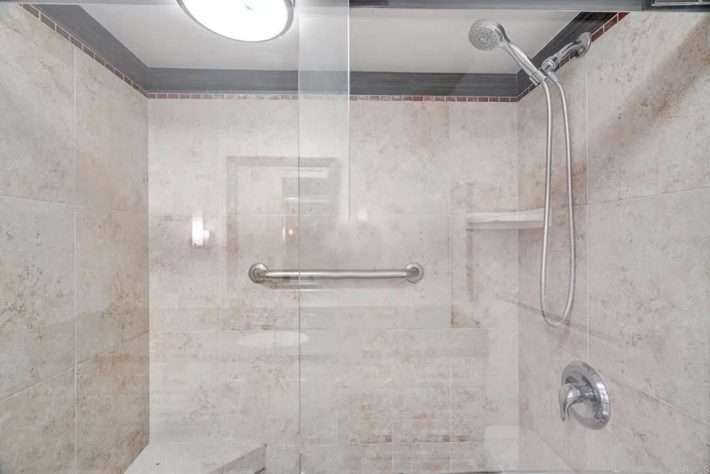 https://cdn.realtyfeed.com/cdn/127/306717894/6d91ca243d87f2dbf7bc4232e27cf6fe.webp
