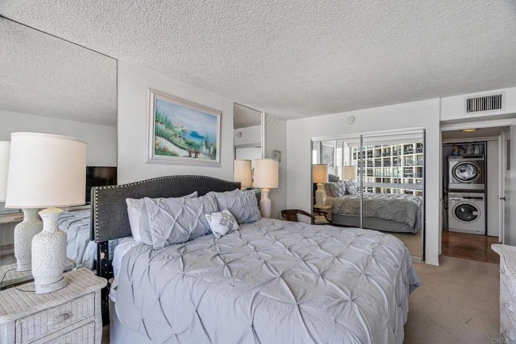 https://cdn.realtyfeed.com/cdn/127/306717894/825d0ae67df86b609f25913e66b18da4.webp