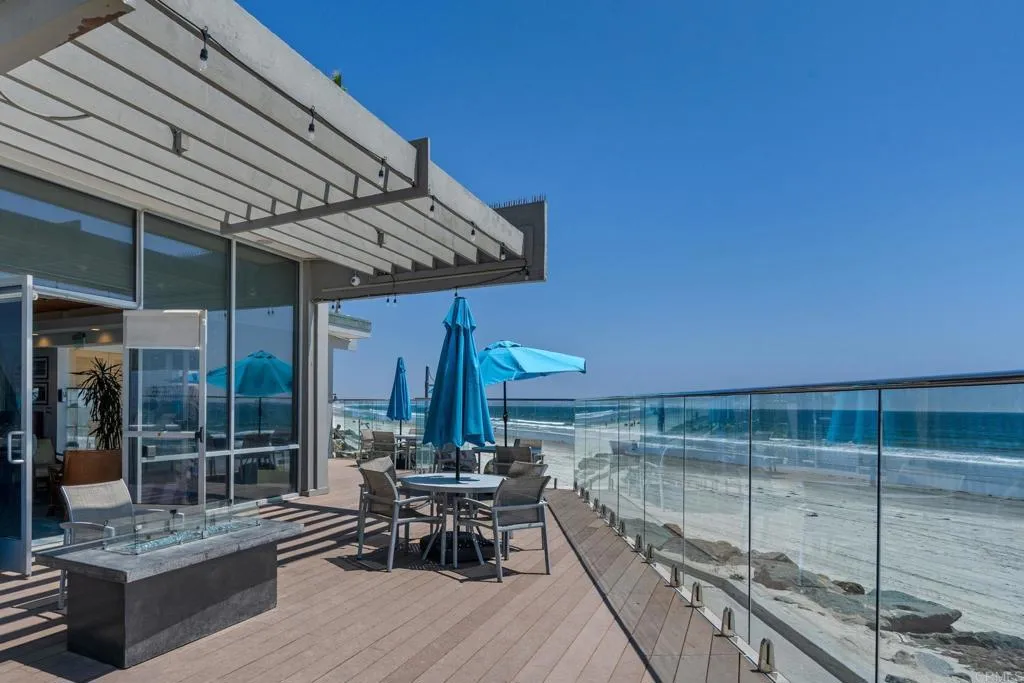 https://cdn.realtyfeed.com/cdn/127/306717894/948d0489e4636efe5638f42fadeb70a6.webp