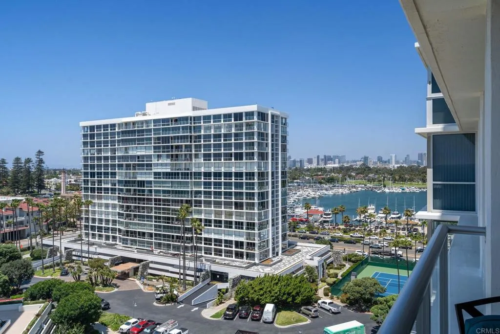 https://cdn.realtyfeed.com/cdn/127/306717894/968452fafe52561b0c205287e5372901.webp