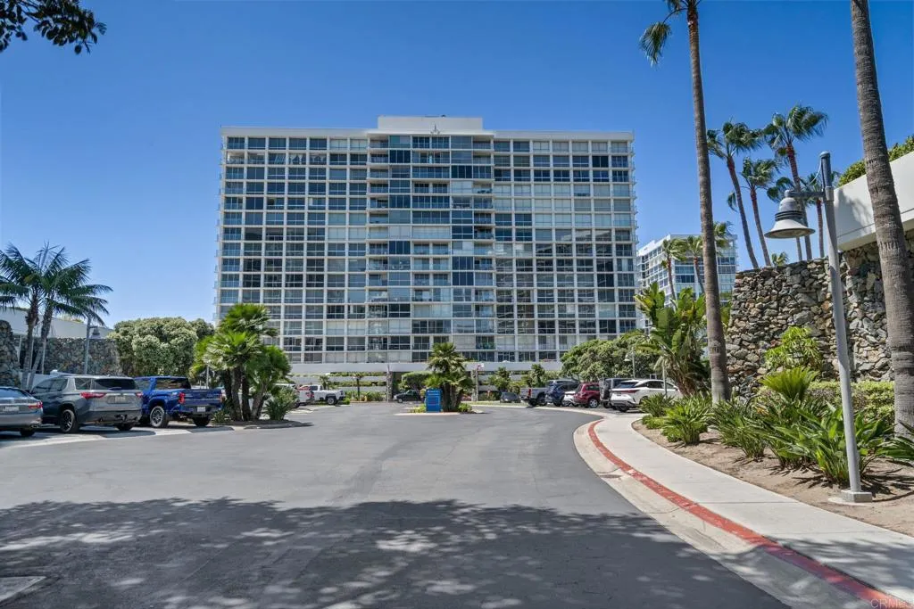 https://cdn.realtyfeed.com/cdn/127/306717894/97b602e5685e02840637805dc6bcaed2.webp