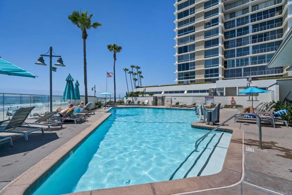 https://cdn.realtyfeed.com/cdn/127/306717894/d0ce6f38d0400dc125b3519e0e12e706.webp