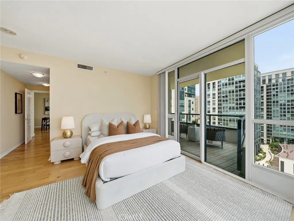 Photo #18: OC26103571 Listing: Photo #18