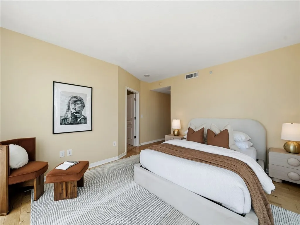Photo #20: OC26103571 Listing: Photo #20