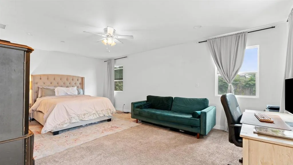 https://cdn.realtyfeed.com/cdn/127/306717905/1d05559f0608f1332ffbae44106934fa.webp