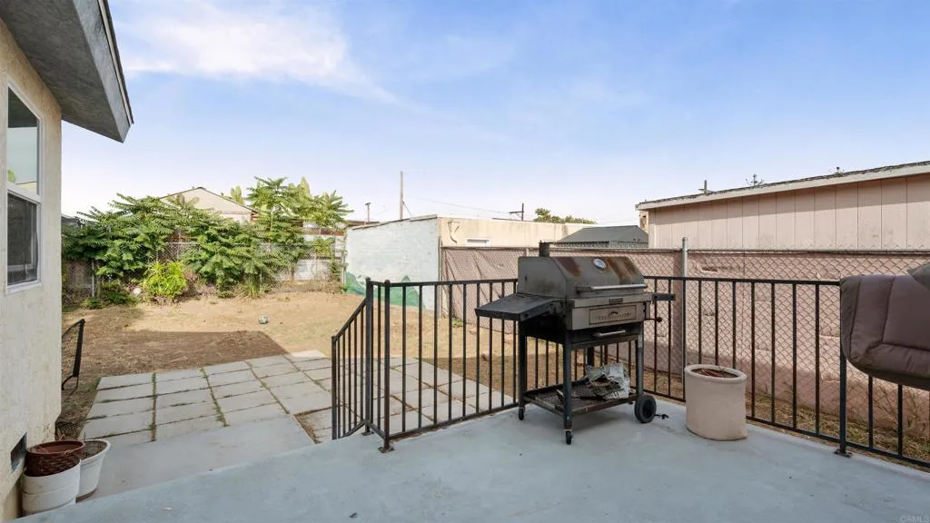 https://cdn.realtyfeed.com/cdn/127/306717905/9d9d33fb1e41da0baea86314da3cb220.webp