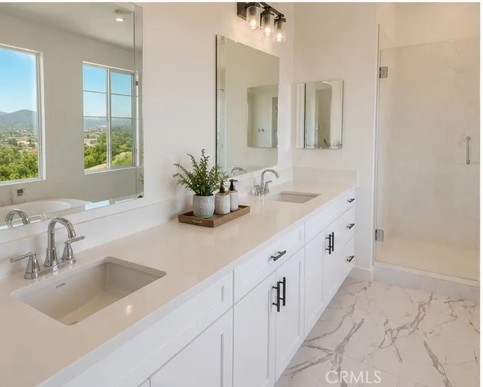https://cdn.realtyfeed.com/cdn/127/306717907/bf85ba44b0ffffe26deaeb7a10b30bf9.webp