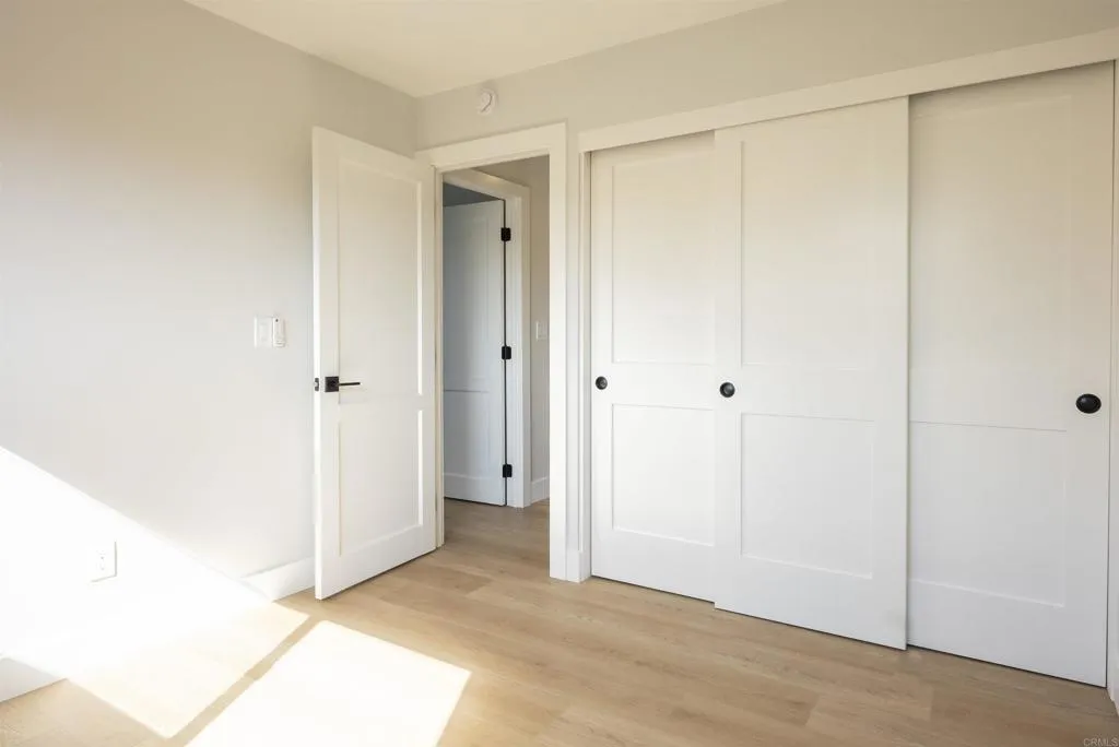 https://cdn.realtyfeed.com/cdn/127/306717925/f8f5bab96ab3ab4bb1b8964fb2511099.webp