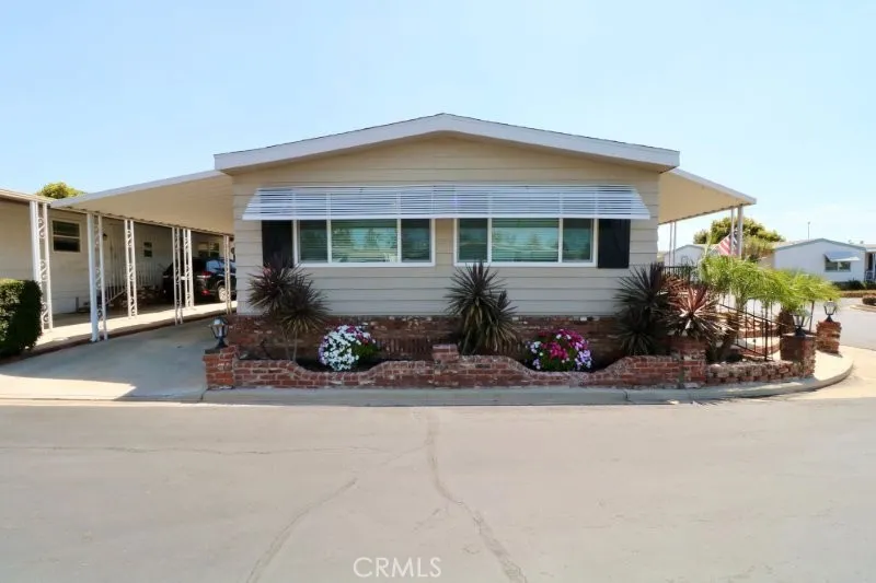 La Habra, CA 90631