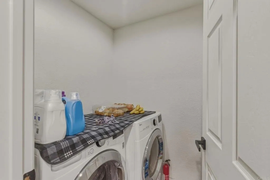https://cdn.realtyfeed.com/cdn/127/306717965/66abcd6738a2c7d8f9e18fa9e8581f1f.webp