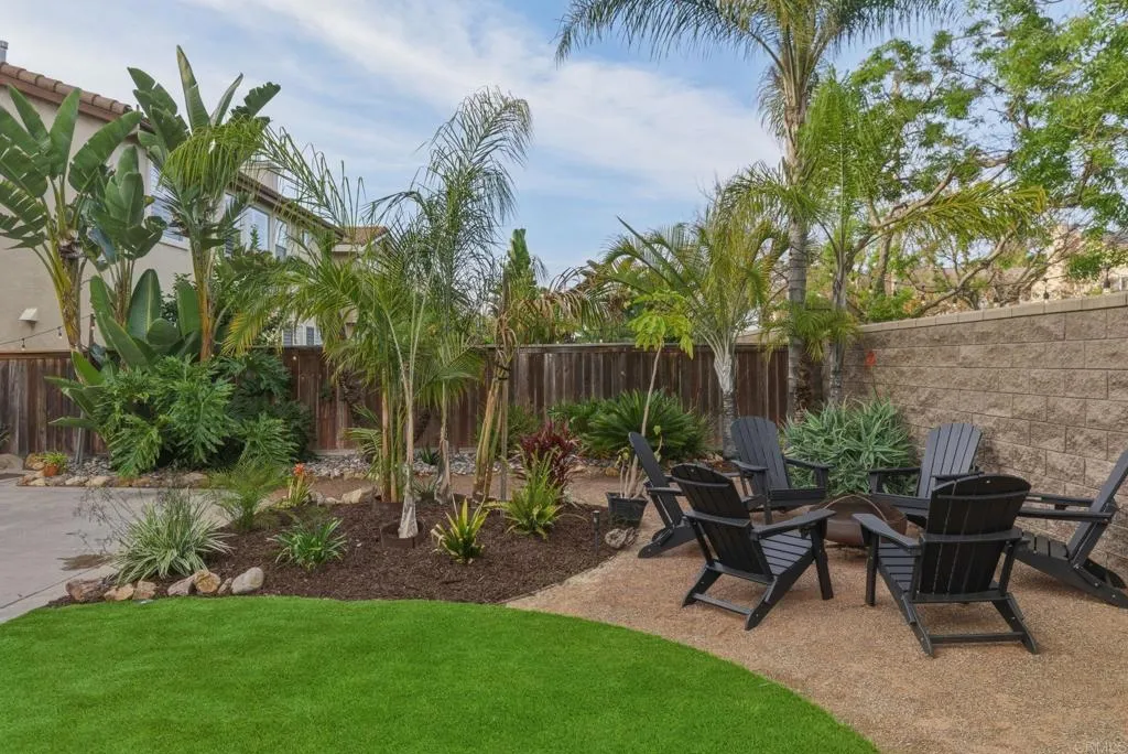 https://cdn.realtyfeed.com/cdn/127/306717965/fdb166013abf0f7e6129f2d0e913dc9a.webp