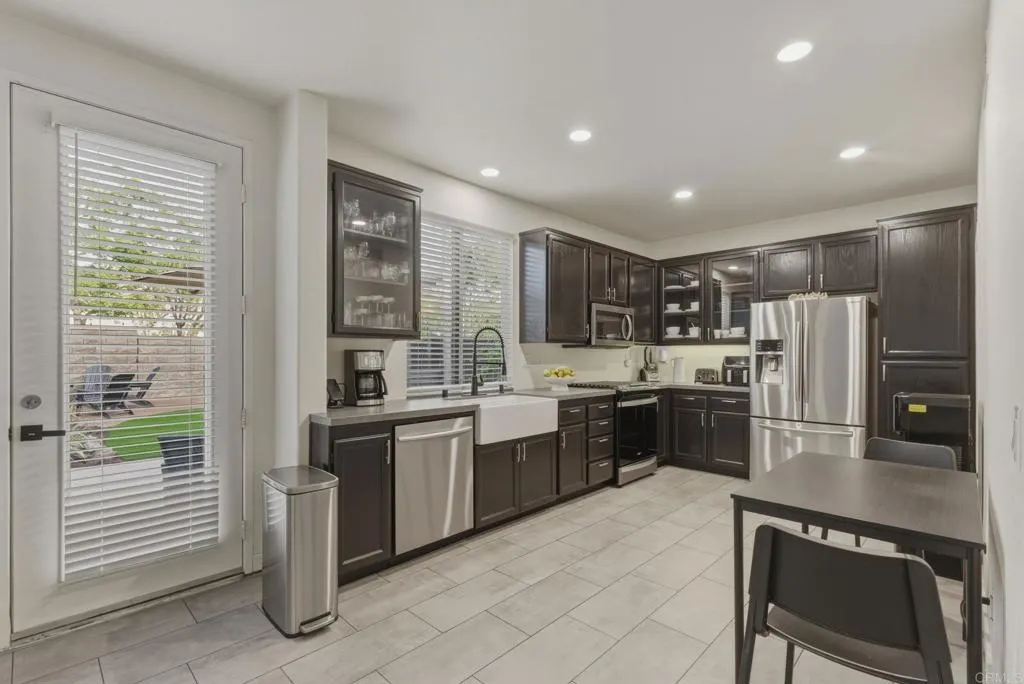 https://cdn.realtyfeed.com/cdn/127/306717965/ff837323ed24514bbebafee19df3b435.webp