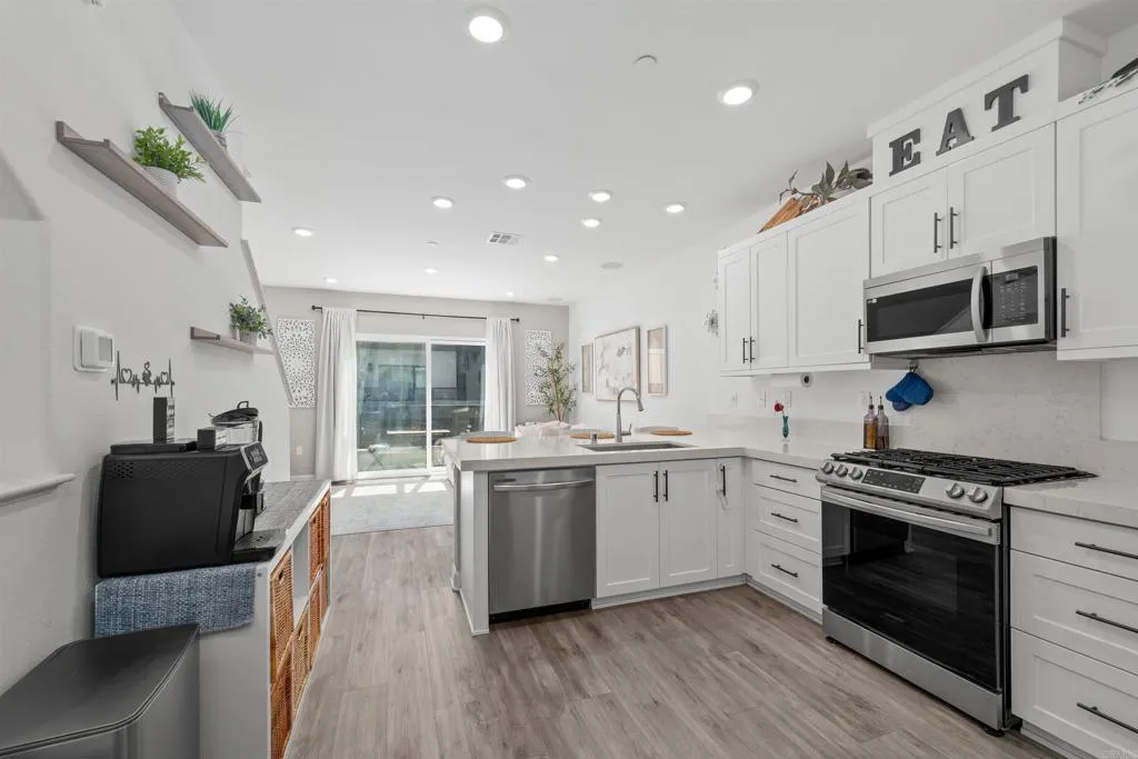 Photo #7: PTP2603678 Listing: Photo #7