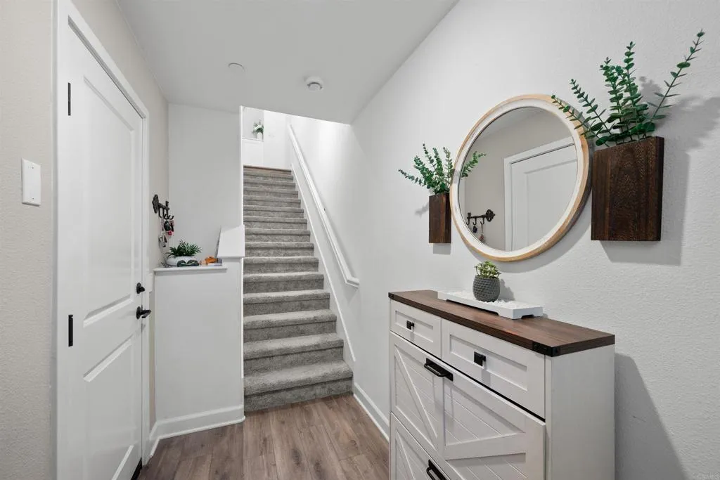 https://cdn.realtyfeed.com/cdn/127/306718008/d87b7f003ab0efa066f34d04212773f5.webp