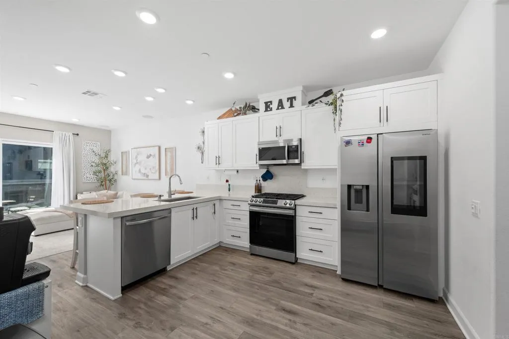 Photo #6: PTP2603678 Listing: Photo #6
