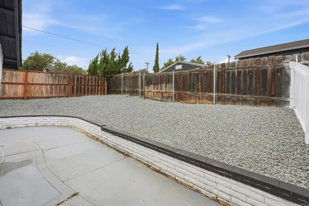 https://cdn.realtyfeed.com/cdn/127/306718013/3dfa1e1c7ba38bbc0f770e8da0432401.webp