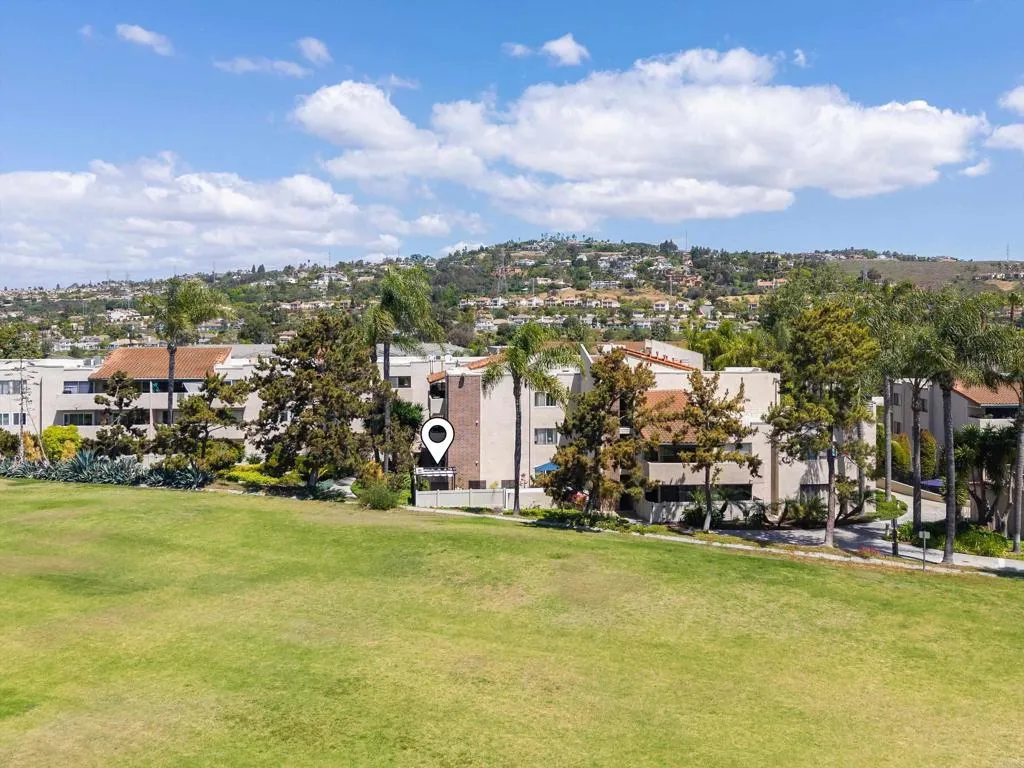 https://cdn.realtyfeed.com/cdn/127/306718032/fc08980c13cce24bf252b3dd622f3615.webp