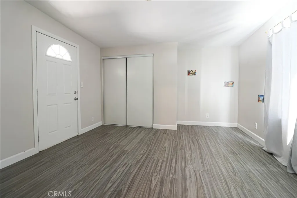 https://cdn.realtyfeed.com/cdn/127/306718085/05c6f8ccdff838891f2566b5f8e46890.webp