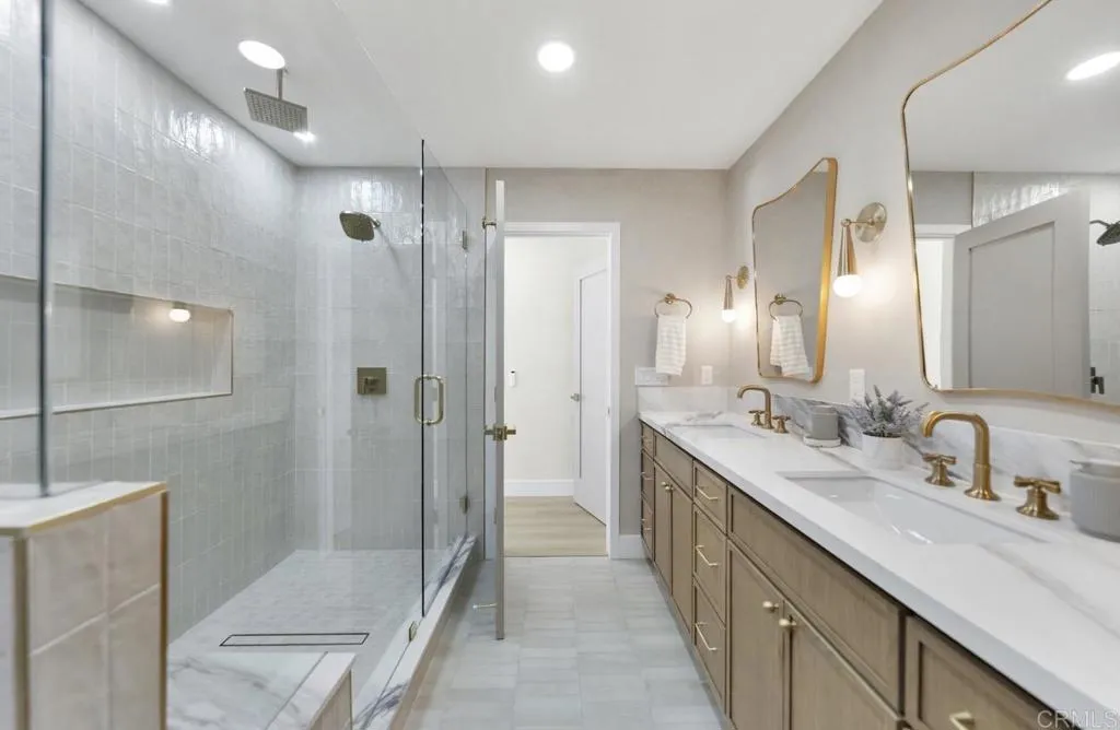 https://cdn.realtyfeed.com/cdn/127/306718089/20917878525550c6d65ca1ce5efc8aeb.webp
