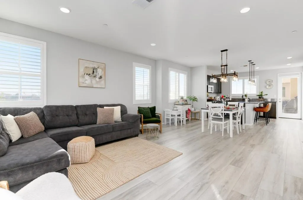 Photo #3: PTP2603684 Listing: Photo #3