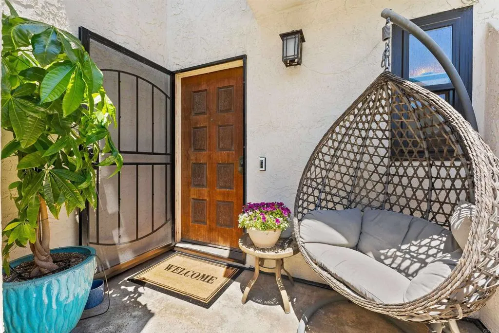 https://cdn.realtyfeed.com/cdn/127/306718160/858ef998e246ad002e4ecf52b4c57da9.webp